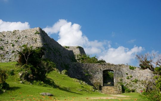 世界遺産「中城城跡」提供：中城村観光協会